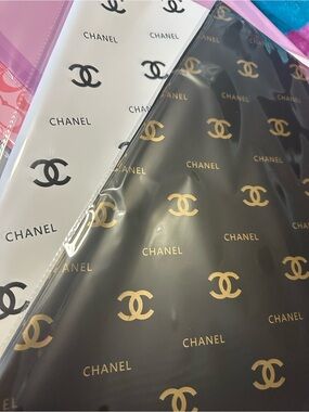 CHANEL Black & White Gift Wrap Sheets with Gold Logosset of 2 floral wrap